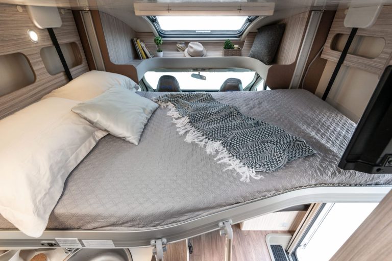 Elnagh_T-Loft_529_interior13