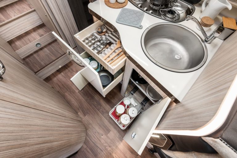 Elnagh_T-Loft_529_interior5